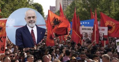 Rama i reagon ashpër VV-së: Po i ngatërroni raportet ndërshtetërore me çorbën e balotazheve, e doni Thaçin përjetësisht në Hagë Rama i reagon ashpër VV-së: Po i ngatërroni raportet ndërshtetërore me çorbën e balotazheve, e doni Thaçin përjetësisht në Hagë