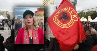 Shkurte Fejza: Jam këtu për të mbështetur heronjtë tanë që na mbrojtën dhe po gjykohen padrejtësisht