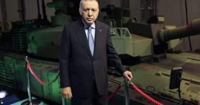 Turqia i prodhon vet tenkat e para, Erdogan thotë se iu dorëzuan ushtrisë