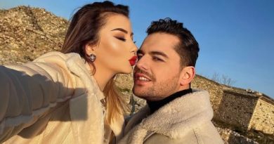 “Më ka falur një djalë si drita”, Selvije Jao kujton Shpatin- Roeli është 3 vjeç e gjysmë, nuk e di si do t’i tregoj!