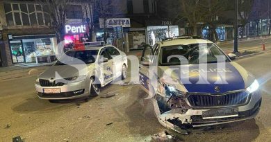 2 vetura të Policisë ndeshen mes vete, 5 policë bëhen për spital