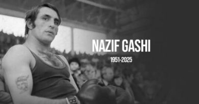 Vdes Nazif Gashi, legjenda e boksit kosovar Vdes Nazif Gashi, legjenda e boksit kosovar