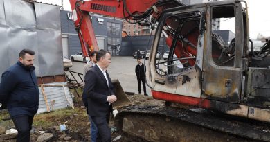 I digjet bageri kompanisë së kontraktuar për rrënime në Mitrovicë, reagon Peci: Paqe me krimin s’do të ketë asnjëherë