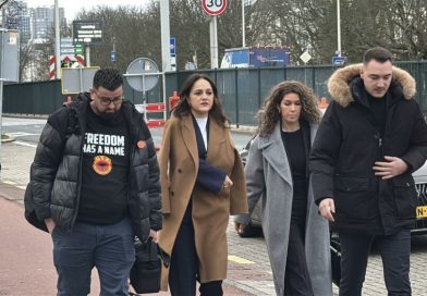 Në Hagë shkon edhe gruaja e djali i Kadri Veselit, Klestori