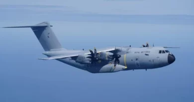 Edhe Britania e Madhe ngrit avionët, i nis drejt Lindjes së Mesme