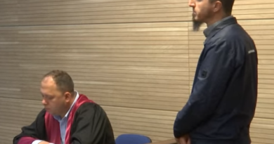 Muhamet Hajredini lirohet nga akuza, ai kishte hedhur në shportë simbolet kombëtare