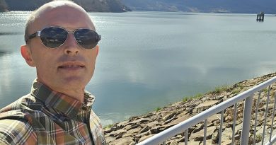 “Kur veprimet mbulohen me Veri”: Pas raportimeve për financim nga VV, Jeton Sopa reagon nga Ujmani duke sulmuar mediat