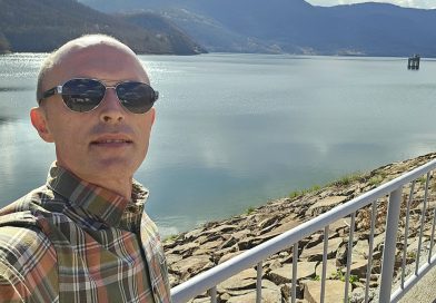 “Kur veprimet mbulohen me Veri”: Pas raportimeve për financim nga VV, Jeton Sopa reagon nga Ujmani duke sulmuar mediat