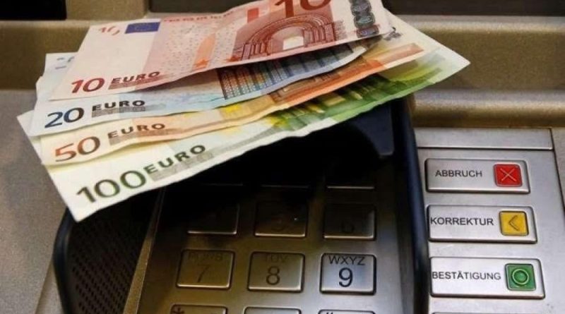 Paga e 13-të për punëtorët e sektorit publik ekzekutohet në fund të këtij muaji