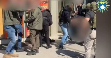 Arrestohen dy fajdexhi, tentuan t’i marrin viktimës shtëpinë dhe dy lokale në vlerë një milion euro