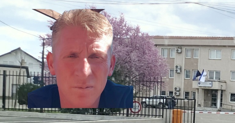 Zbulohet motivi i vrasjes në Klinë: Vëllai qëlloi vëllain me 3 plumba për pronësinë e shtëpisë Zbulohet motivi i vrasjes në Klinë: Vëllai qëlloi vëllain me 3 plumba për pronësinë e shtëpisë