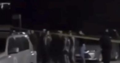 Vrau një burrë dhe plagosi gruan e axhës, e dyshuara dërgohet në QKUK