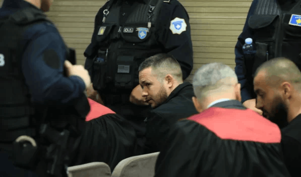 Trondit Kokalla, tregon çka i tha Naim Murseli pasi u vra Liridona Trondit Kokalla, tregon çka i tha Naim Murseli pasi u vra Liridona