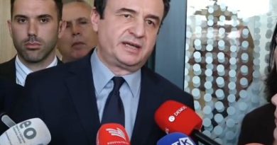 Kurti refuzon të jap përgjigje për gjendjen e tmerrshme në kampin “Enver Zymeri”