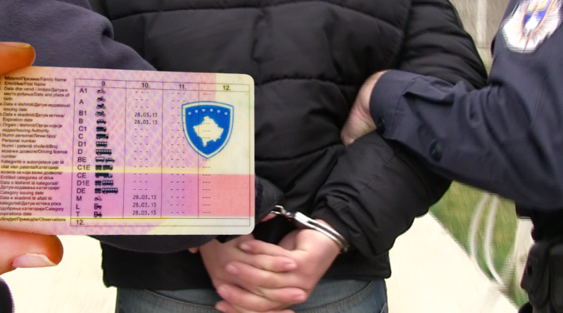 Ryshfet për patentëshoferë, arrestohen katër persona në Prishtinë