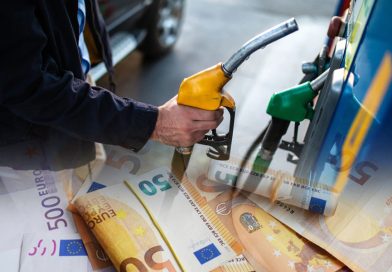 Çmimi i naftës bie pas paralajmërimit të Trumpit