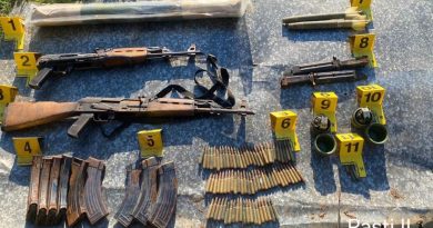Policia gjen sërish armë dhe pajisje ushtarake në veri