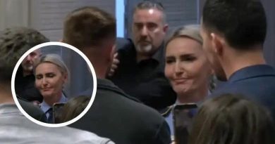 Emocionohet policja në sallë, ia zgjat dorën dhe e uron vëllain e Liridonës pas shpalljes së vendimit