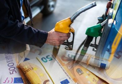 Nafta në Kosovë vetëm rritet: Qytetarët të goditur, institucionet pa veprime konkrete Nafta në Kosovë vetëm rritet: Qytetarët të goditur, institucionet pa veprime konkrete