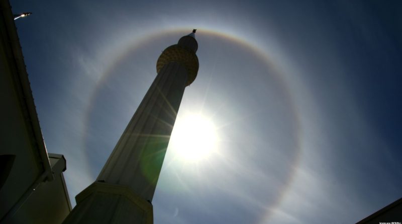 Vidhen 300 euro në një xhami në Kamenicë Vidhen 300 euro në një xhami në Kamenicë