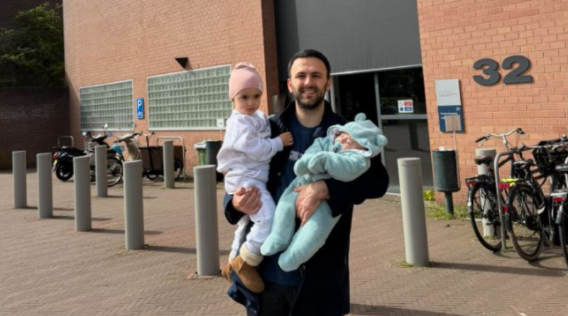 Altin Krasniqi feston ditëlindjen pranë babait në Hagë