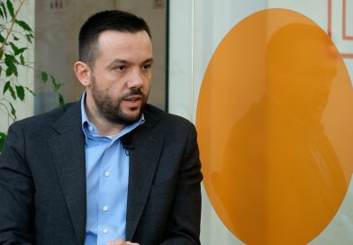 Tahiri i kundërpërgjigjet Kurtit: Proceset serioze nuk kryhen me WhatsApp, refuzoi të dërgoi edhe letër zyrtare