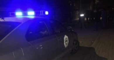 Suspendohen 2 policë në Mitrovicë të Veriut, u kapën në intimitet në veturë të Policisë