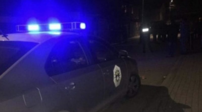 Suspendohen 2 policë në Mitrovicë të Veriut, u kapën në intimitet në veturë të Policisë