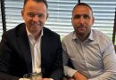 “Faton Peci më dërgonte “zemra” gjatë fushatës, pas fitores më injoroi” – ish-aktivisti i VV-së akuzon kryetarin e Mitrovicës