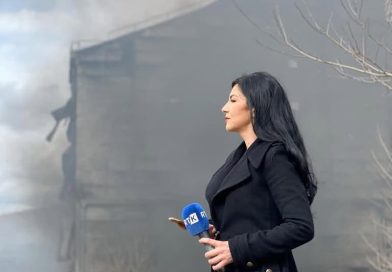 “Sot jam detyruar të largohem nga RTK”, edhe një gazetare e RTK-së jep dorëheqje