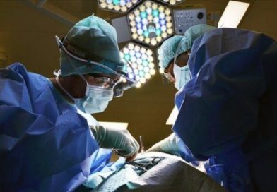 Kina realizon transplantin e parë në botë të mëlçisë dhe veshkave, nga derri te njeriu
