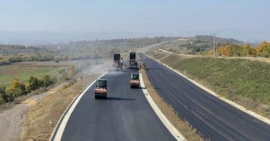 Ministria pagoi 43 mijë euro për punë të pakryera në Autostradën e Gjilanit