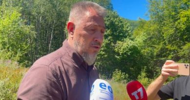 Lushtaku pas vizitës në Zubin-Potok: Arrestimet e serbëve për krime lufte duhet të vazhdojnë