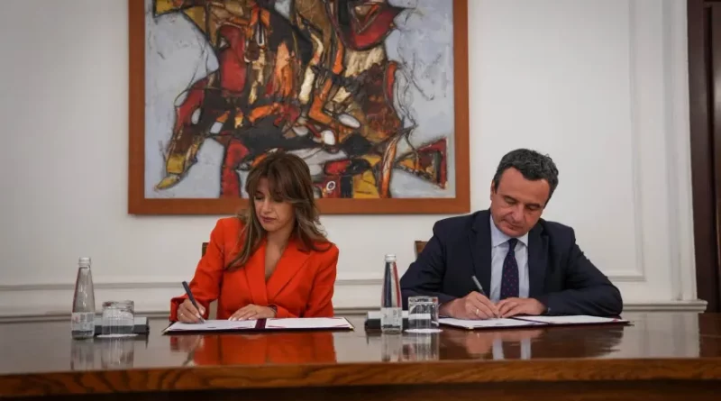 Muharremi godet Kurtin: “Gati 50% të votave, por vendin e keni futur në paralizë”