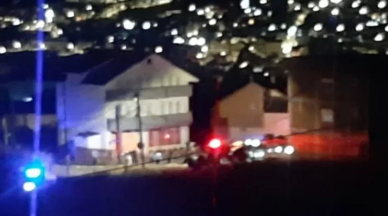 Të shtëna me armë, numër i madh policësh në vendin e ngjarjes Të shtëna me armë, numër i madh policësh në vendin e ngjarjes
