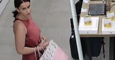 Policia kërkon ndihmë për kapjen e kësaj gruaje kosovare, dyshohet për vjedhje